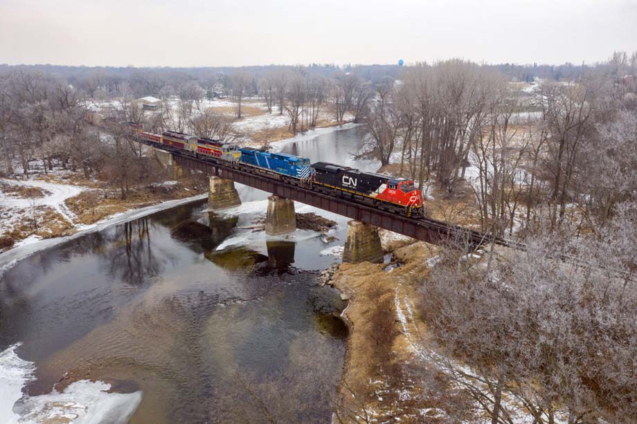 CN 2832.