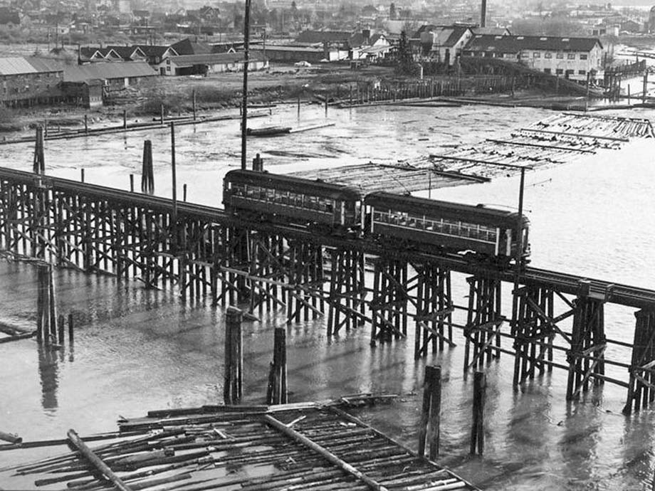 Interurban cars cross the CPR trestle enroute to Steveston.