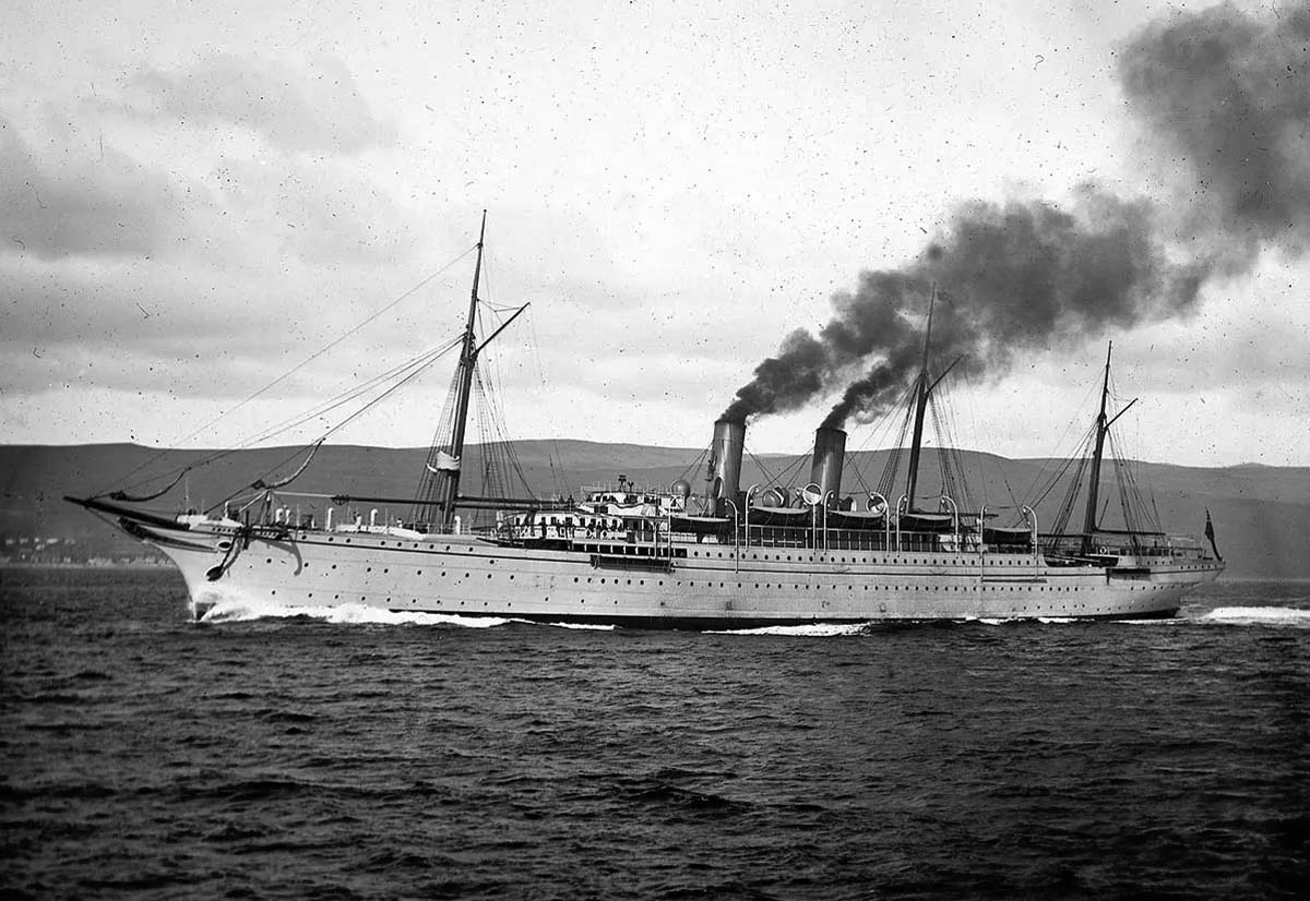 RMS "Empress of Japan".