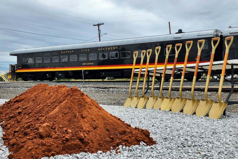 KCS groundbreaking ceremony for second Rio Grande bridge.