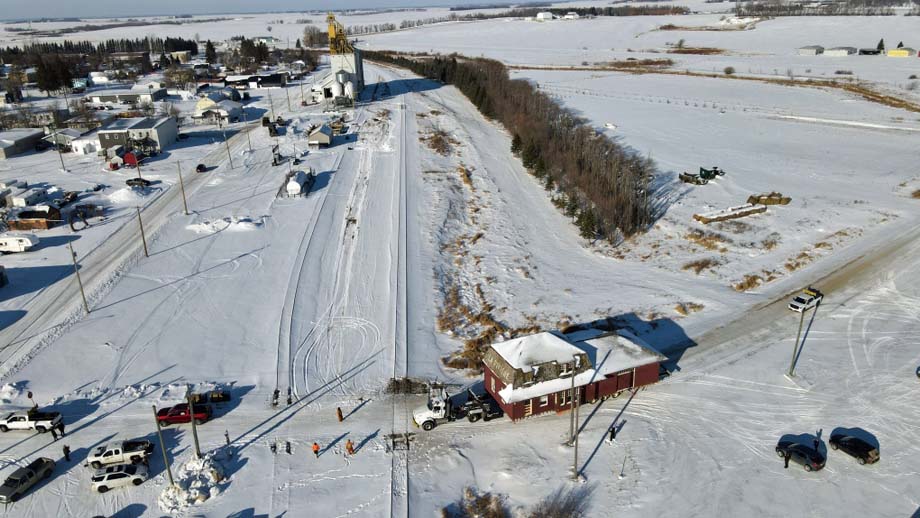 The La Riviere station crossing the railway tracks in Manitou.