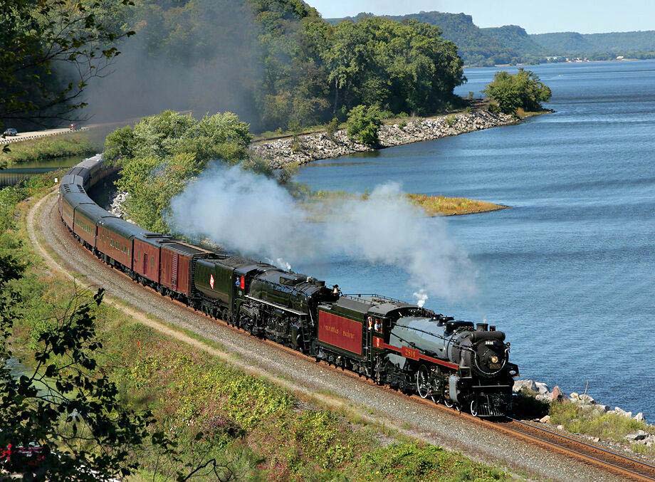 Canadian Pacific 2618 in America.