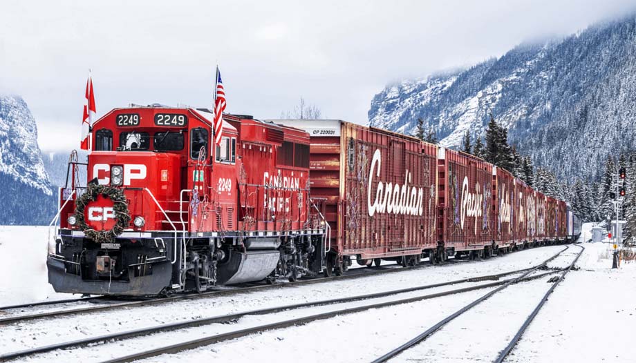 The CPKC Holiday Train.