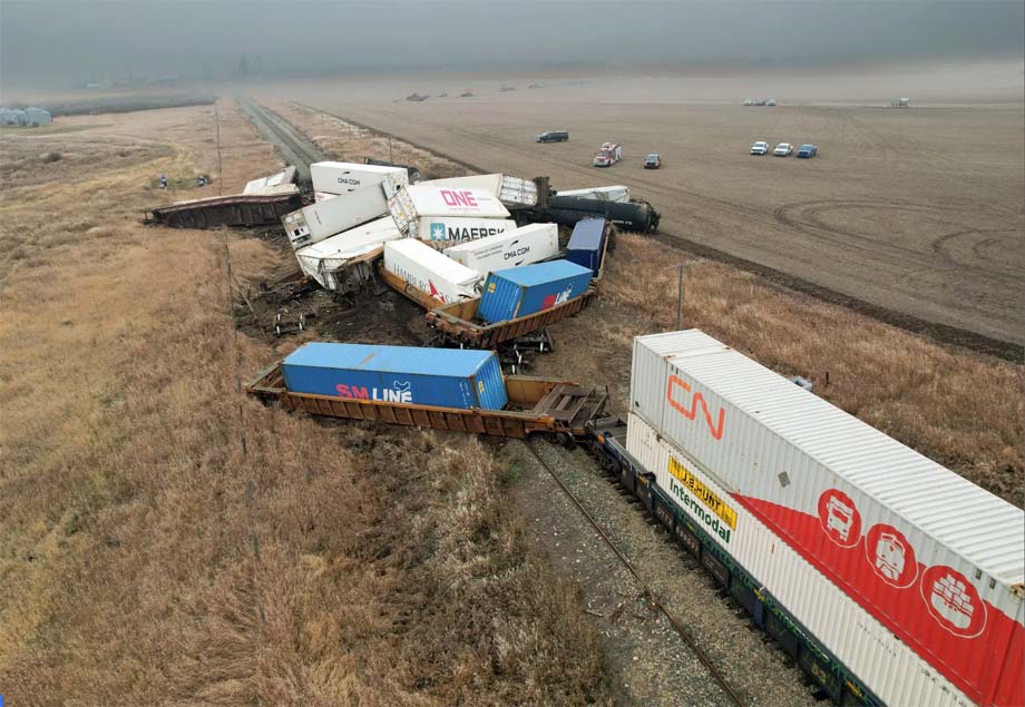 Derailment east of Beiseker.