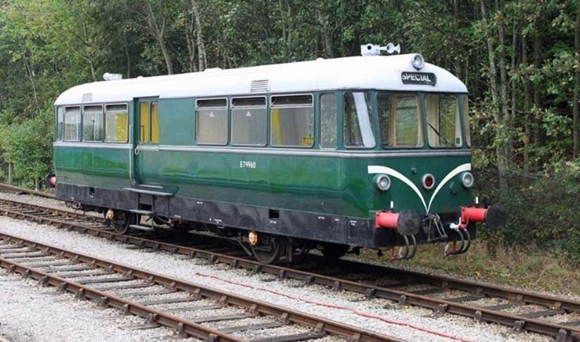 Wagon und Maschinenbau diesel rail bus E79960.