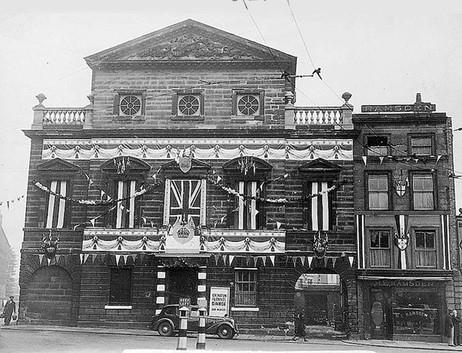 The Derby Assembly Rooms decorated for the coronation of King George VI.