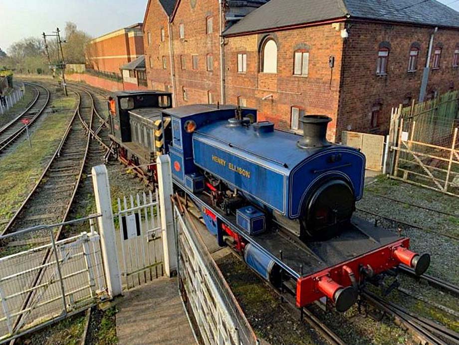 Andrew Barclay built 0-4-0ST steam engine number 2217 "Henry Ellison".